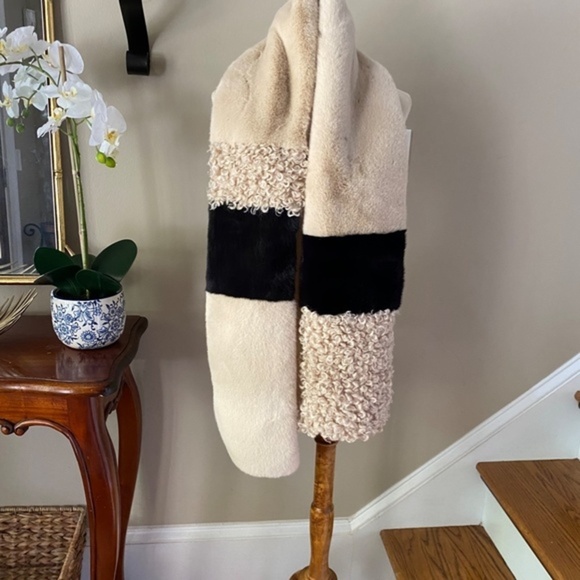 Anthropologie Helen Moore Mixed Faux Fur Scarf - Picture 7 of 10